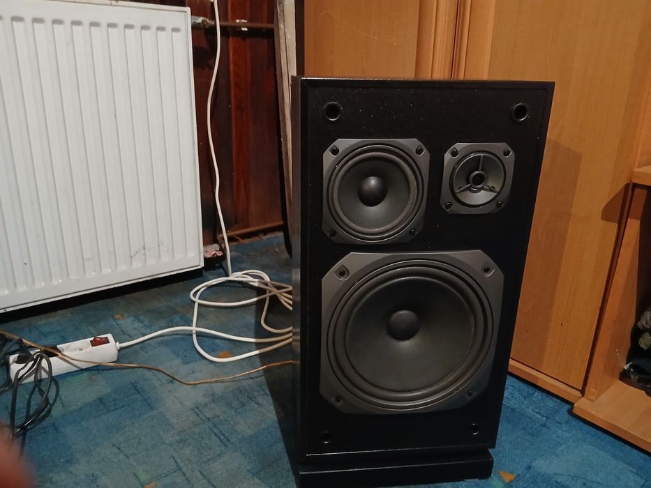 Ampituner Sony TA -F200 .DVD Pionier  DV 380 .kolumny Milton Tonsil 80 w