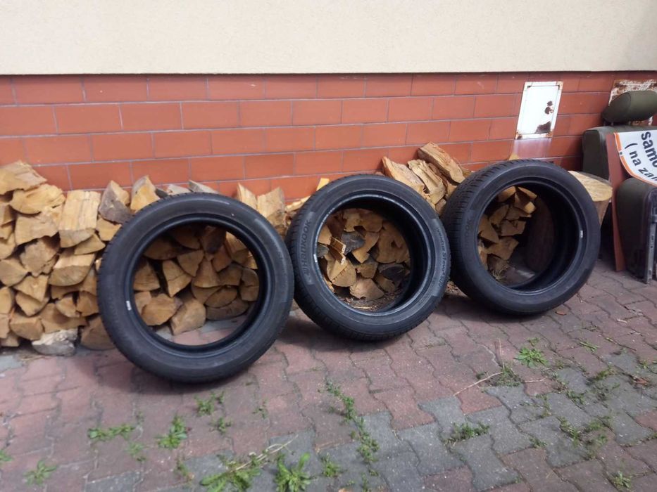 Opony letnie do SUV-a  R19 - 3 sztuki