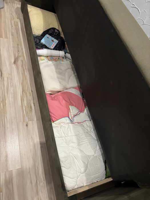 Wersalka z pojemnikiem na posciel Agata Meble