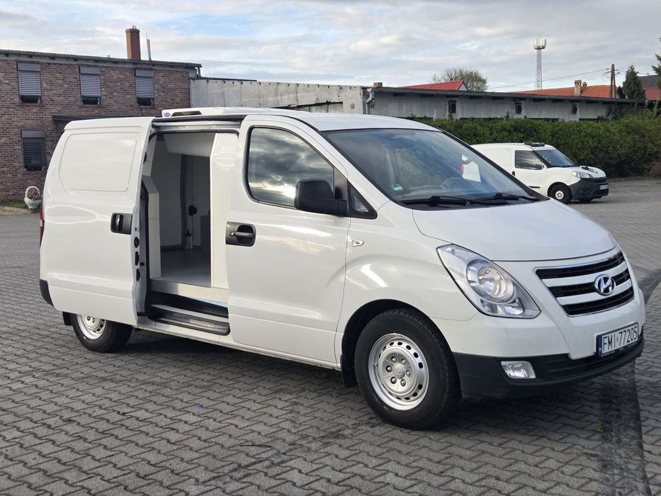 Hyundai H-1 Starex  2,5 Diesel 136KM Chłodnia Izoterma Agregat Carrier Klima 145 tyś km