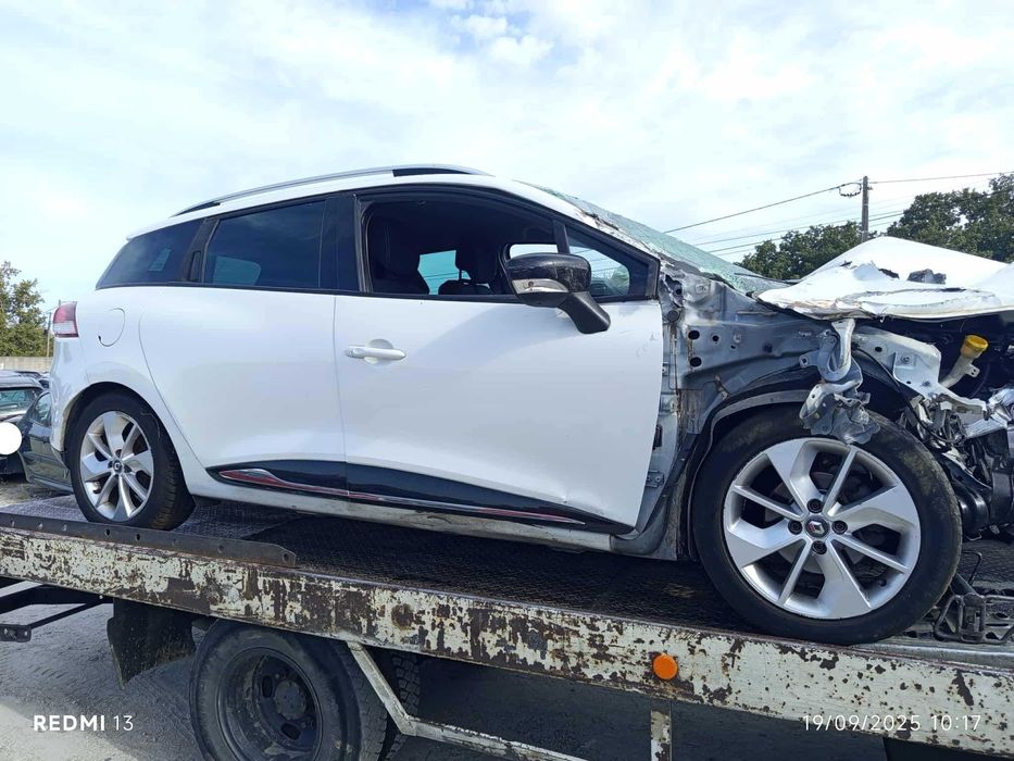 Renault Clio IV Sport Tourer 1.5 dci ano 2016 para peças