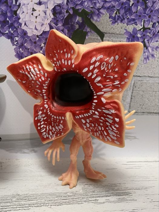 Фігурка демогоргон дивні дива 12 см