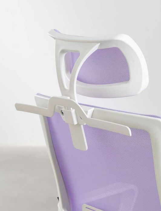 Cadeira de escritório ergonómica, de design clean e confortável
