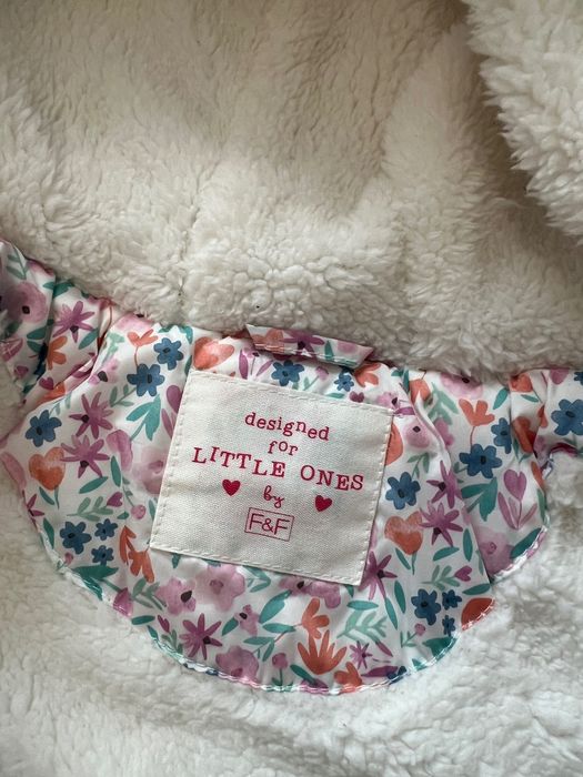 Куртка  F&F 3-6 місяців