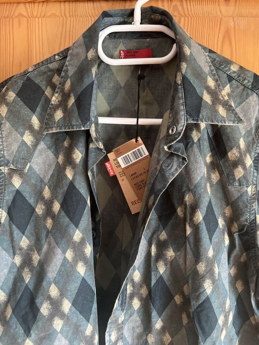 Sprzedam nową (metki) koszulę firmy Levi Strauss & Co. rozmiar L