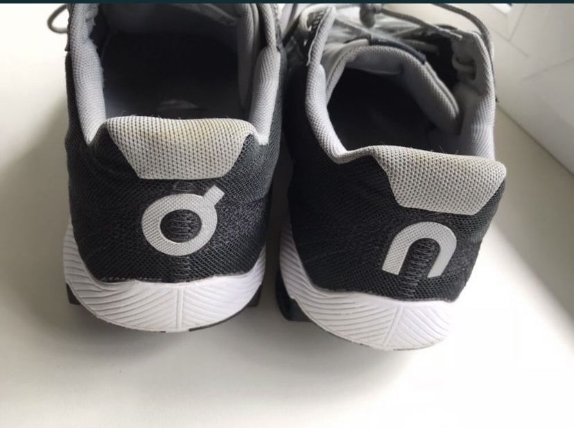 Кроссовки On Cloud Swiss Engineering. Оригинал