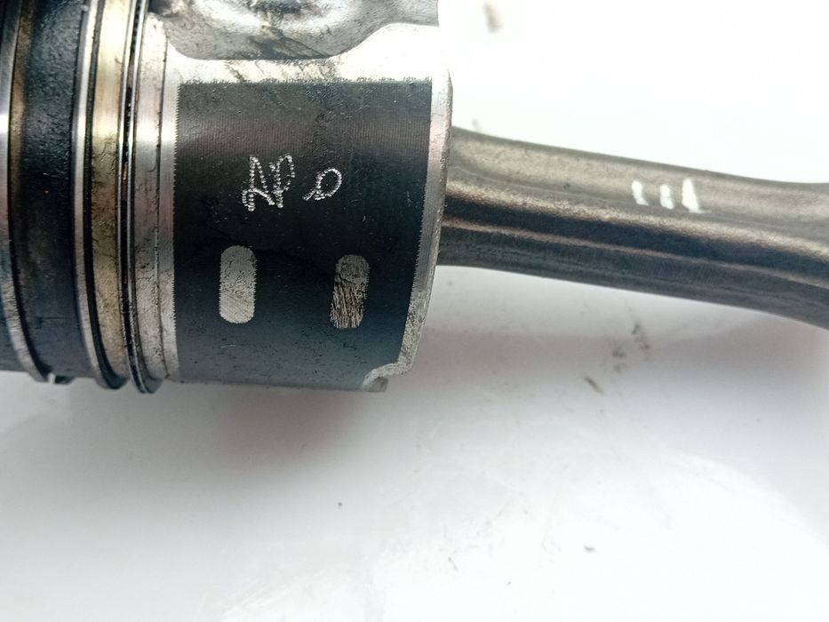 Pistão de motor CITROËN C3 III (SX)