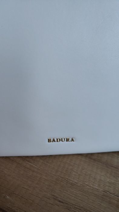 Kosmetyczka Badura, torebka do ręki biala