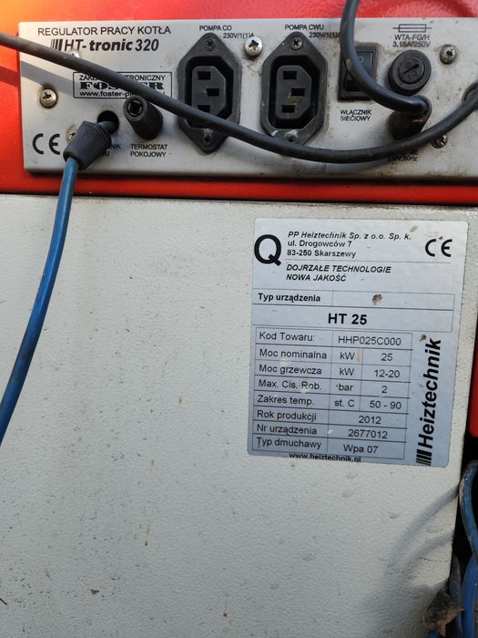 Piec grzewczy,  bojler,  przyłącza
