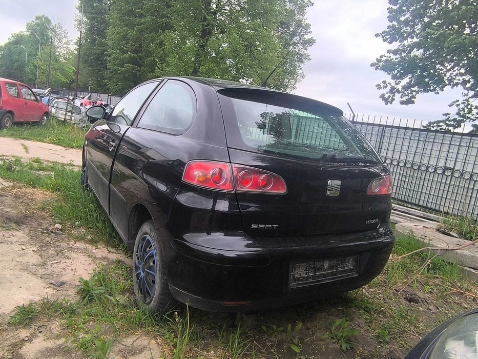 Seat Ibiza 3 Części nie Sprzedajemy Aut w Całości Zapraszamy