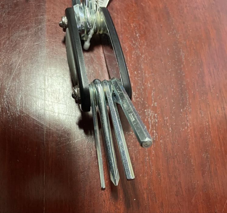 Vendo kit chaves para bicicleta
