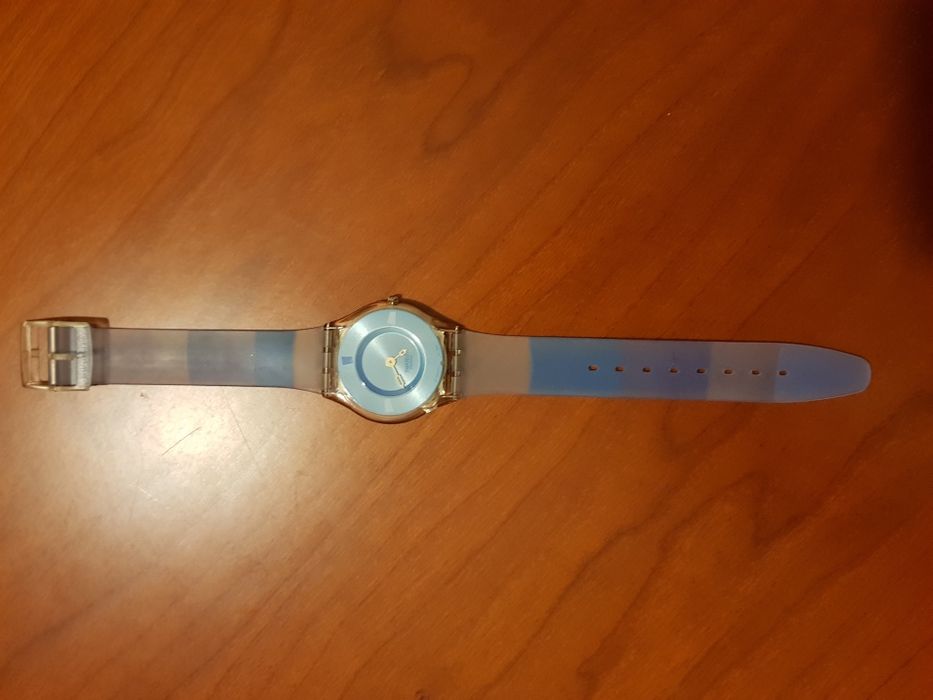 2 relógios swatch