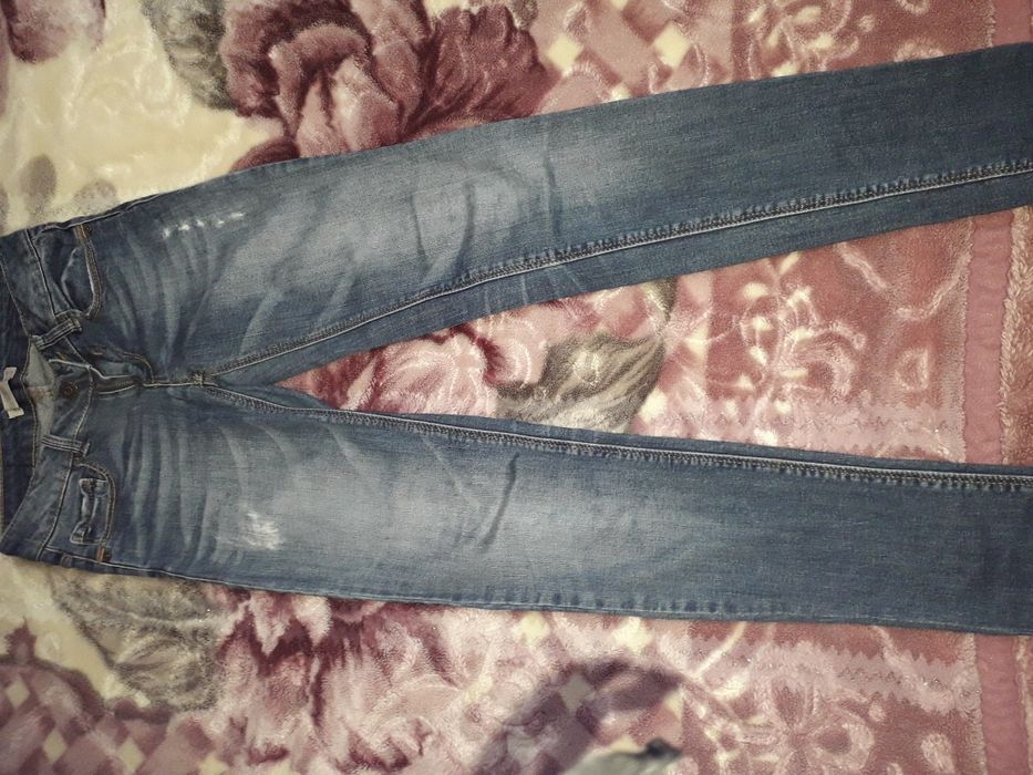 Джинси на дівчинку вибираєм