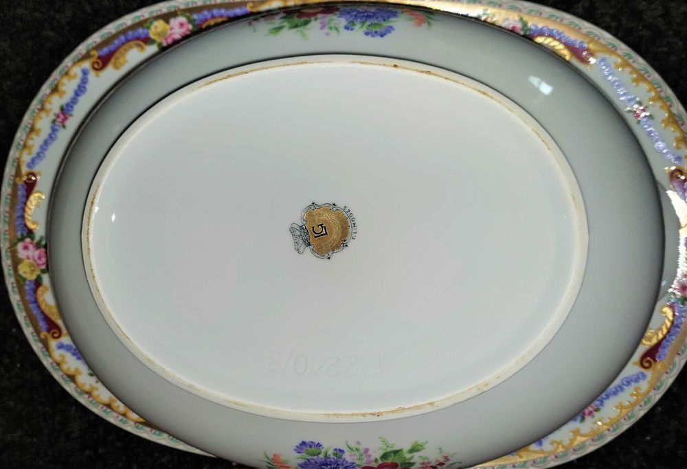 Porcelanas LG - T. Limoges - pintadas à mão