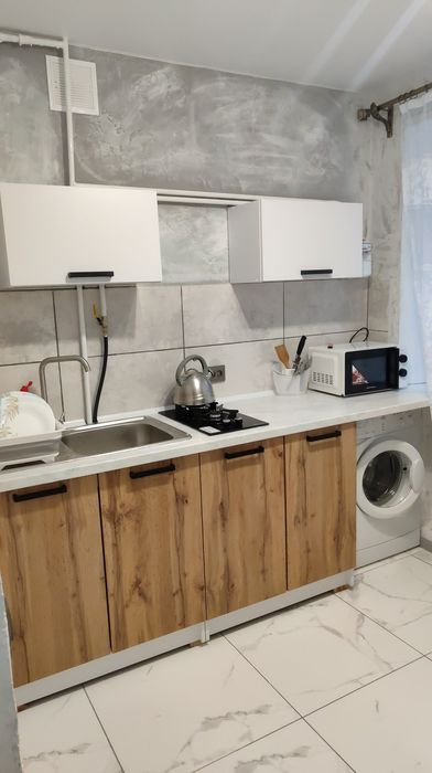 Подобово/погодинно.Центр