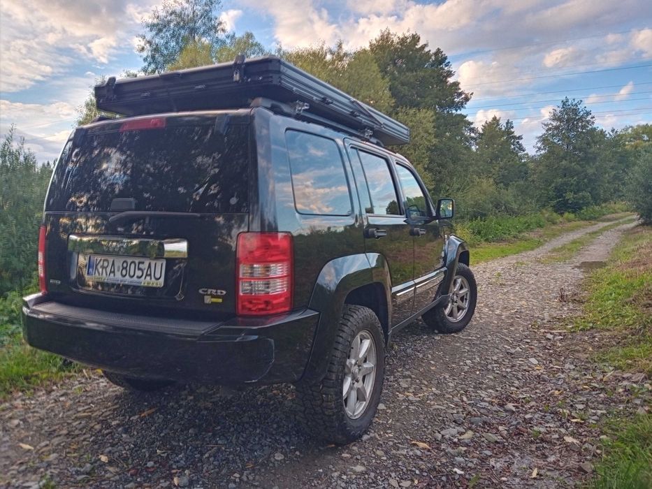 Jeep Cherokee liberty kk 4x4 2.8crd 200KM  wyprawowy, namiot, zabudowa