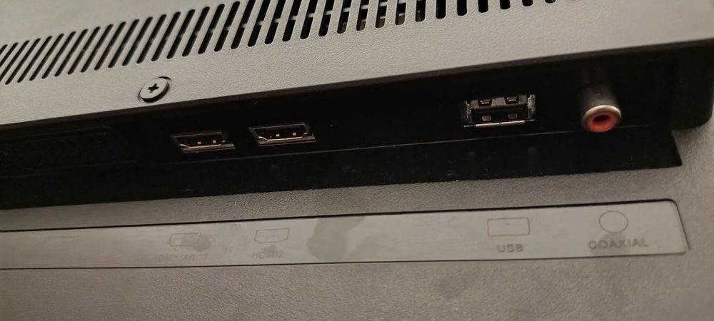 Телевизор JVC, 40"