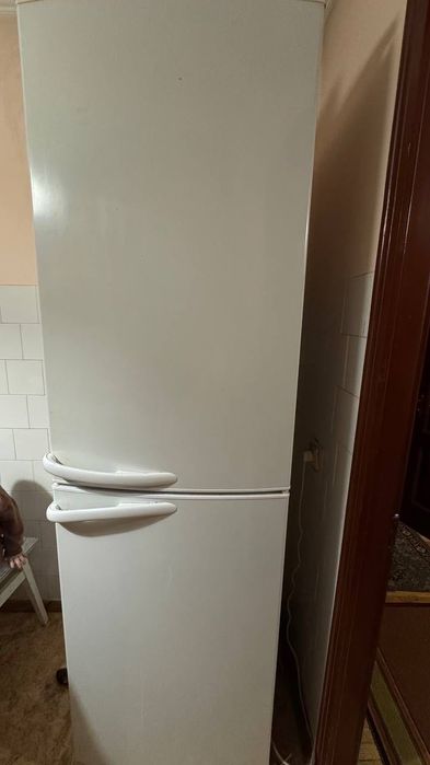 Холодильник Атлант двокамерний