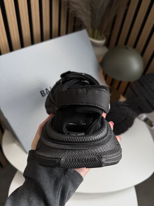 Жіночі сандалі босоніжки Balenciaga 3XL Sandals 36-45р Black White Cream Dirty