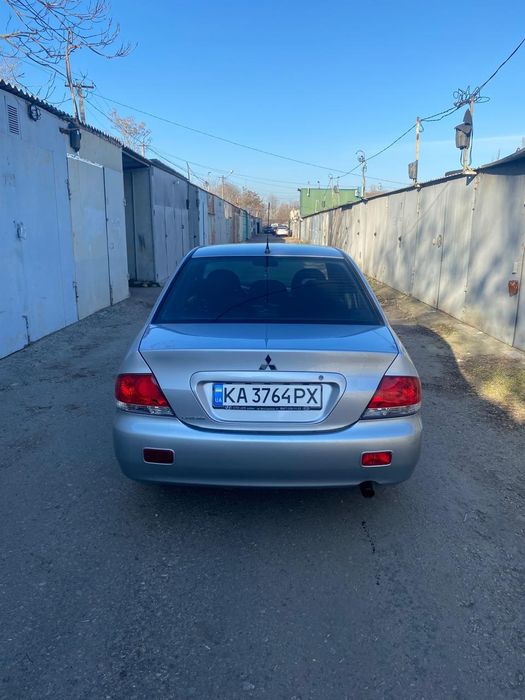 Mitsubishi lancer9