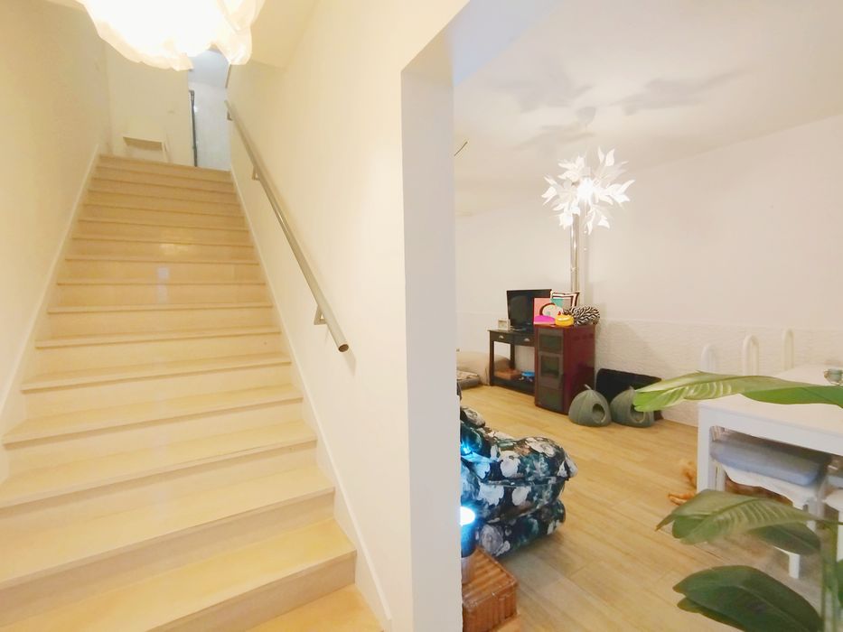 Moradia T2 Renovada – Pronta a Habitar – Sótão + Luz Solar – 199.000