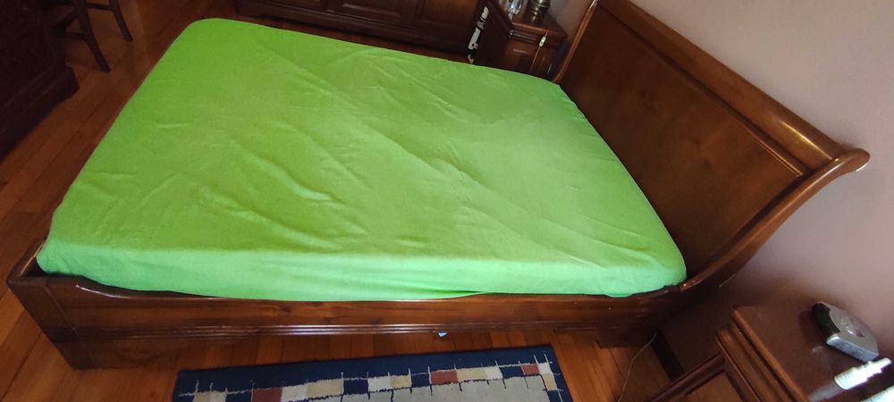 Camas casal com estrado