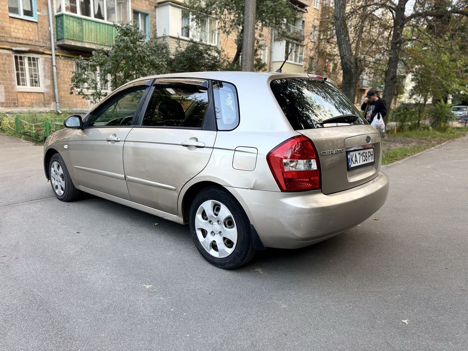 Кіа Черато продам