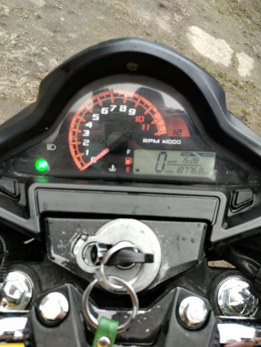 Мотоцикл Lifan kp150
