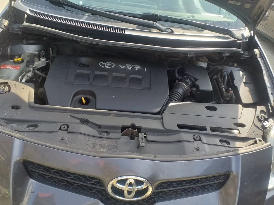 Toyota AURIS 1.6