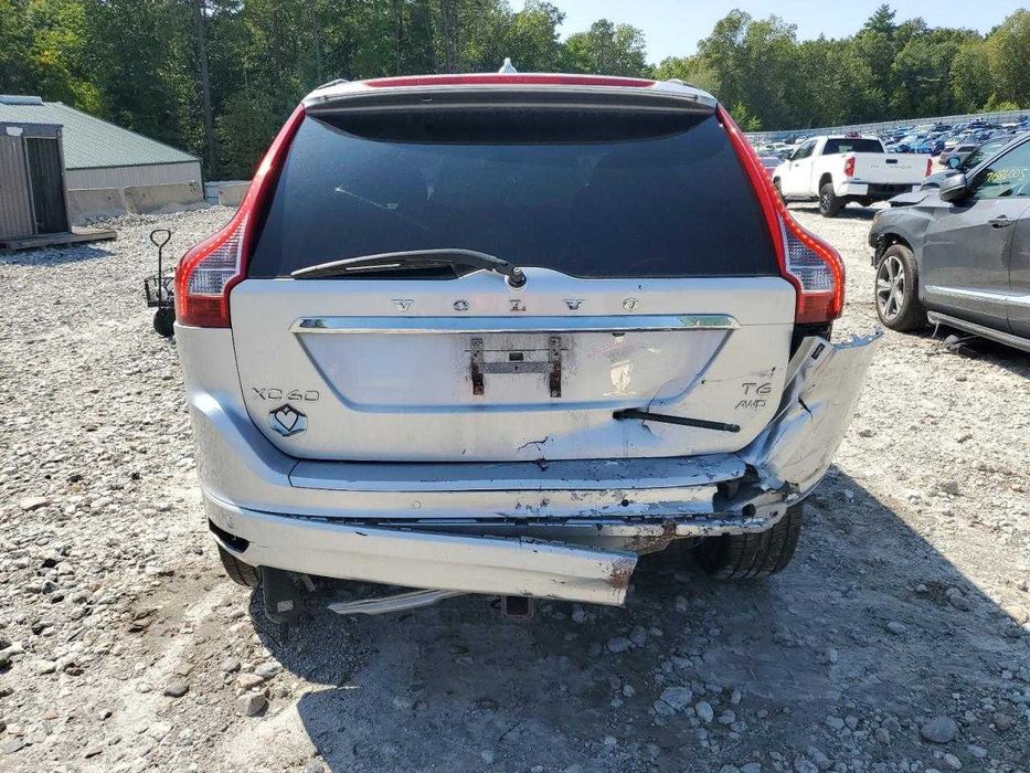 2017 Volvo XC60 T6 INSCRIPTION