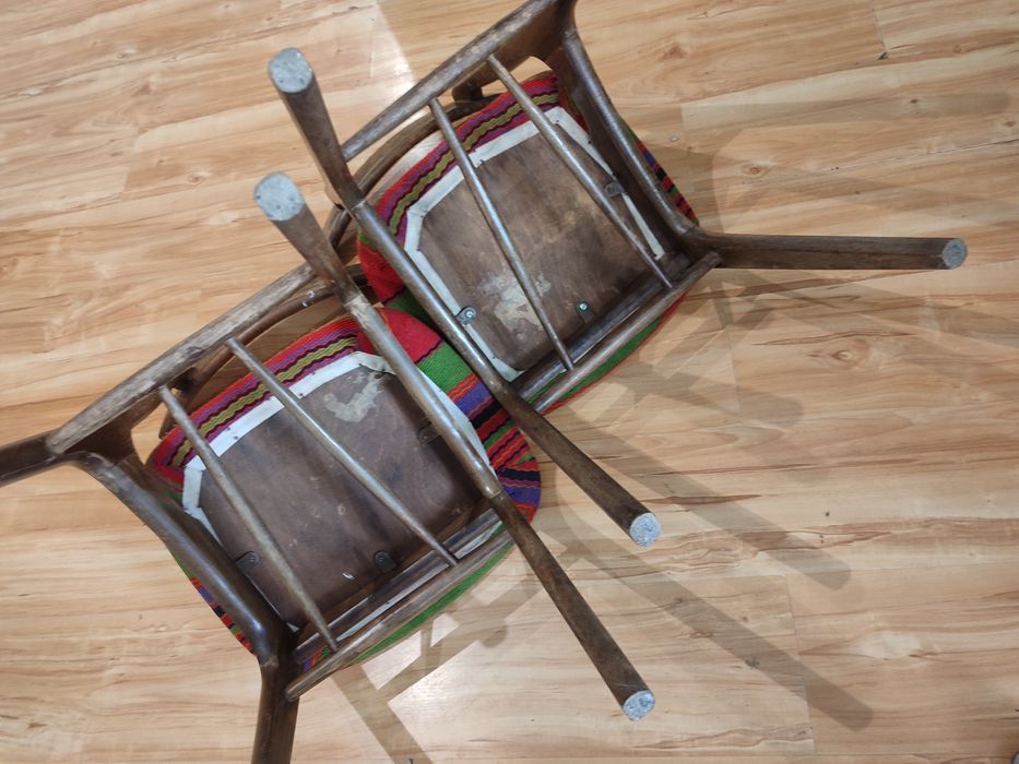 REZERWACJA Krzesła 2 sztuki Hałas