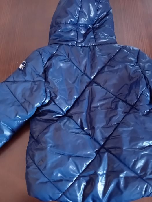 Casaco Benetton 4-5 anos, como novo e de qualidade!
