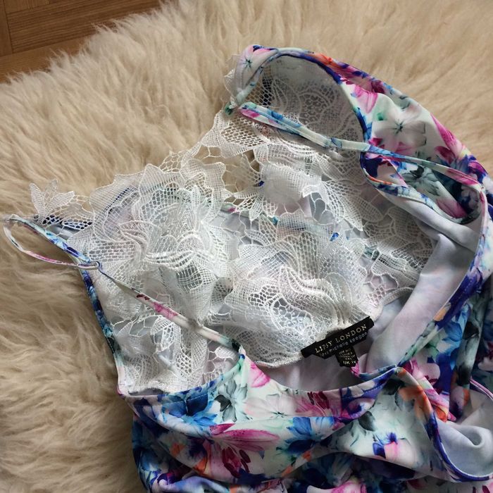 LIPSY kombinezon kolorowy kwiaty letni Michelle Keegan boho L 40 XL 42