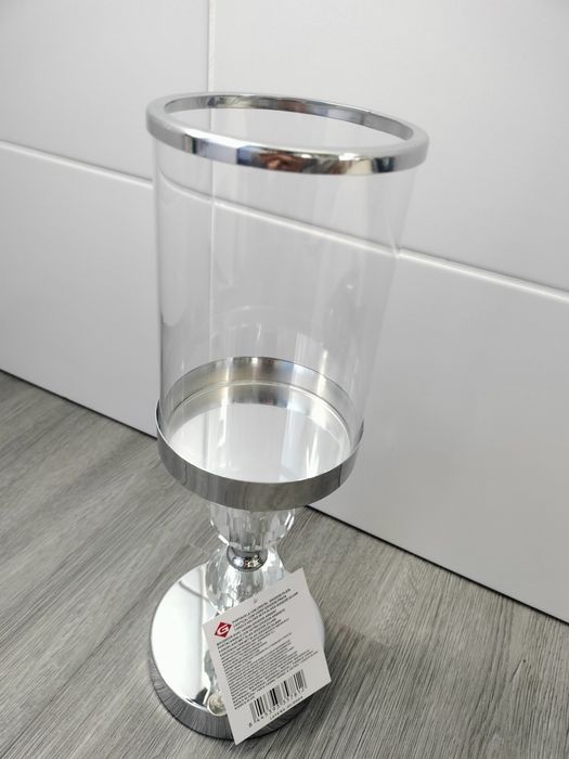 New candlestick with label64751912859907123
