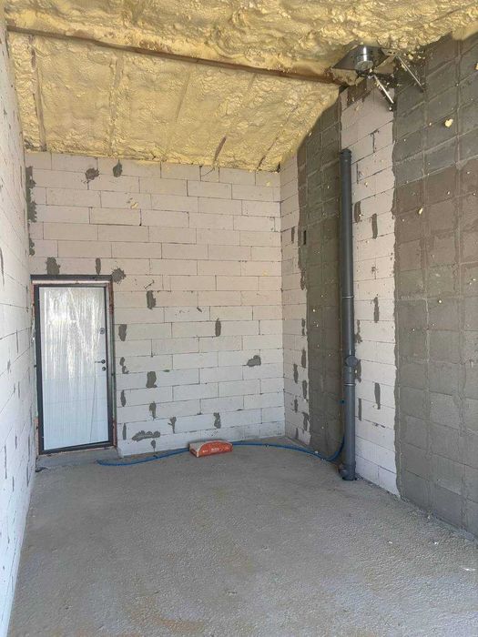 Продаж  Квартири 21.05м2 (фактино 30.30м2) ЖК Санвиль Парк