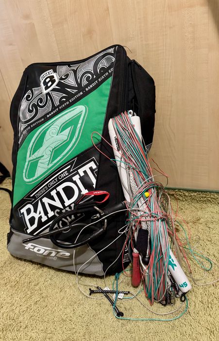 F-One Bandit 6, 8 m² + bar – kompletny zestaw do kitesurfingu