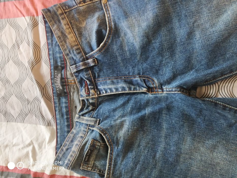 Джинси на підлітка