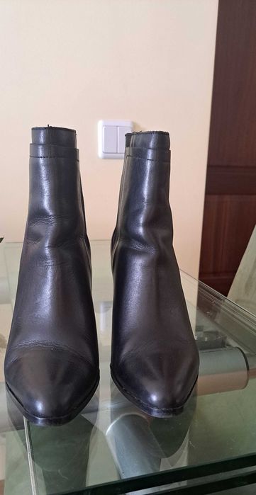 Botas Massimo Duty em excelente estado. N° 37