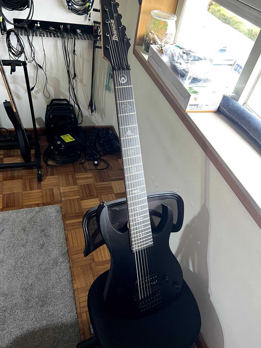 Ibanez M80M Meshuggah - Guitarra 8 cordas