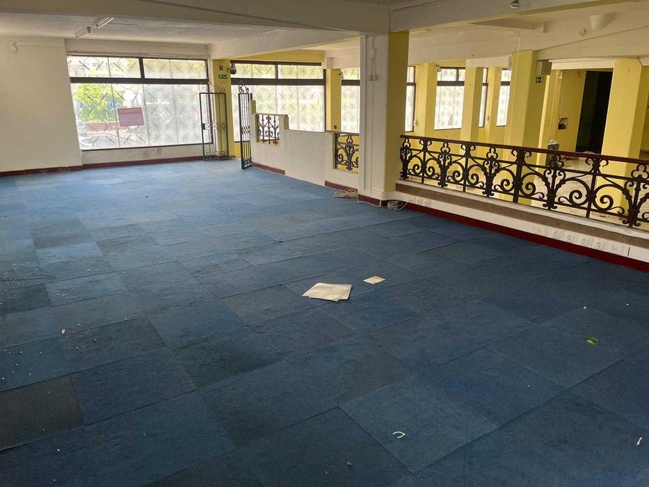 Armazém com escritório na Lapa  292m2