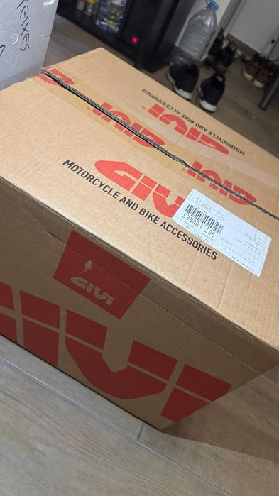 Top case Givi Trekker Outback Smart Evo - Completo
