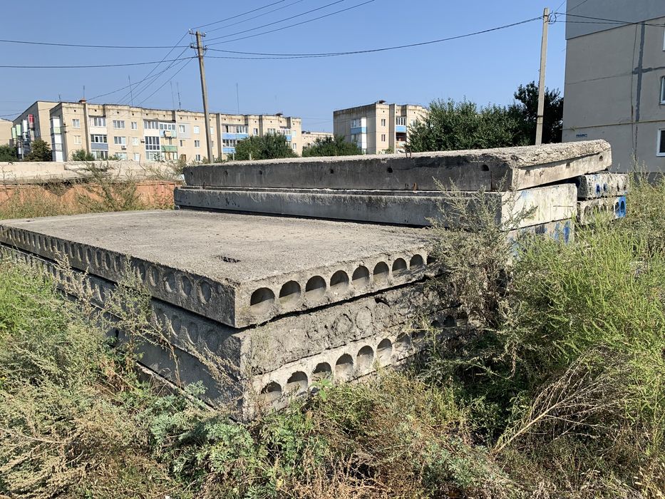 Продам плиты перекрытия ПП ПКЖ фундаментные блоки