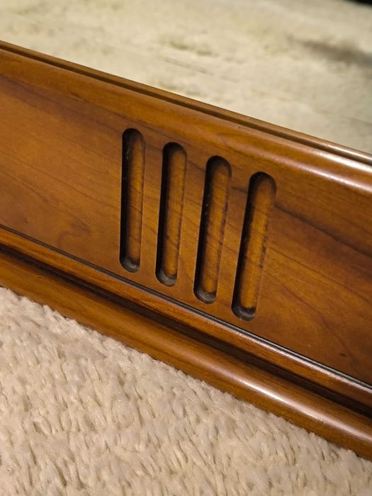 Espelho moldura em cerejeira para comoda