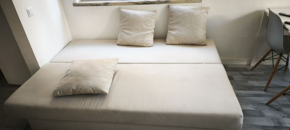 Sofá-cama IKEA ÄLVDALEN 3 Lugares, Knisa Bege - Compacto com Arrumação (Ótimo Estado)