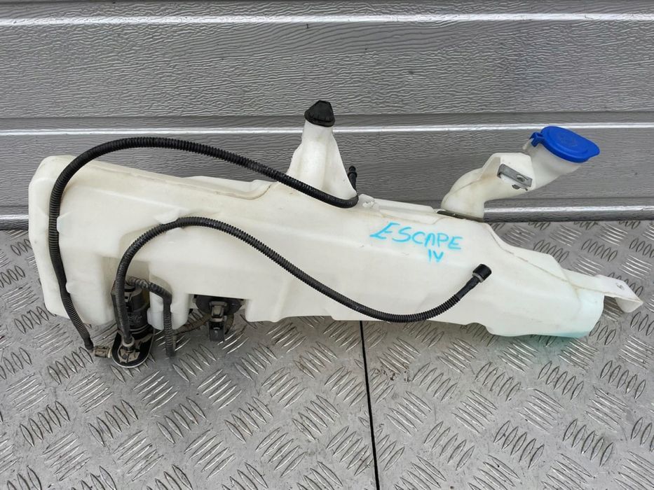 Бачёк омывателя ford escape mk4 2020-2025 USA LJ6B17B613