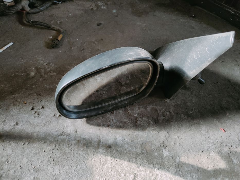 Зеркало Ланос сенс Авео 3 т250: 600 грн. - Бічне скло Київ на Olx