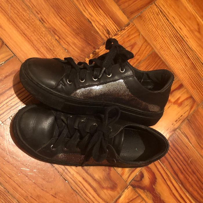 Ténis em couro Hush Puppies