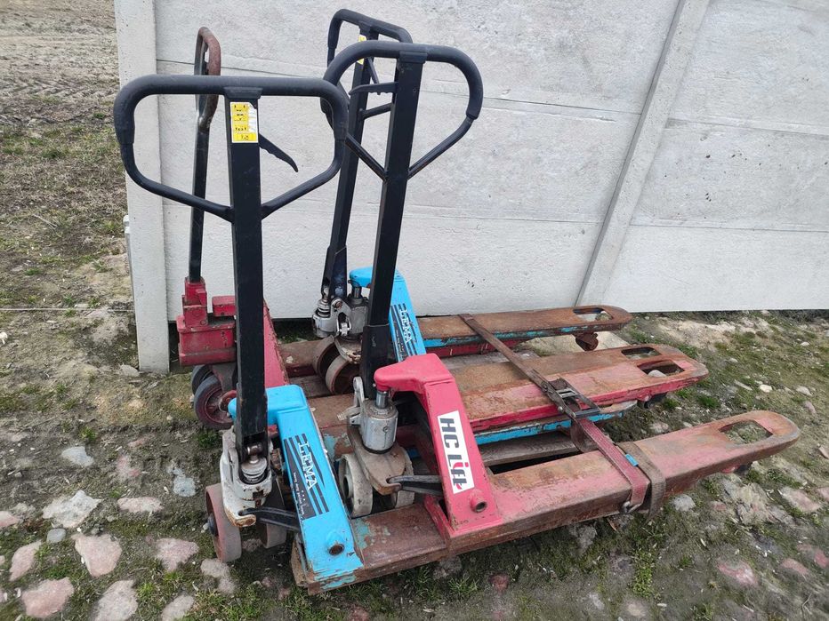 Wózek paletowy ręczny, paleciak, z 2022 roku