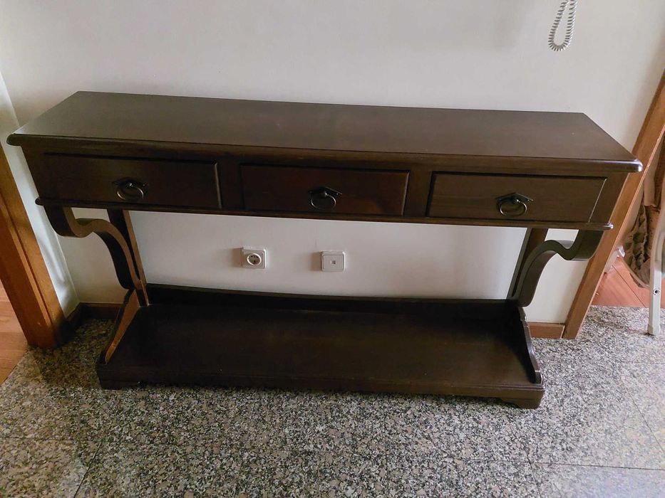 Consola madeira castanho escuro