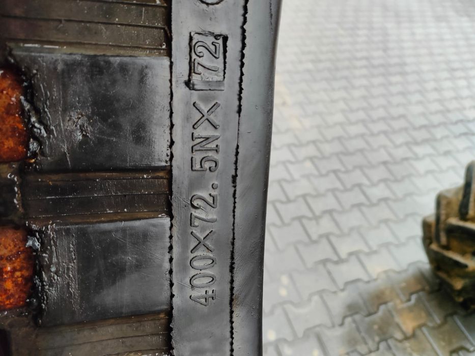 Gąsienice gumowe do koparek i minikoparek JCB CAT YANMAR TAKEUCHI BOBC